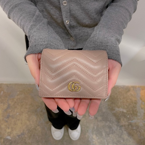 Gucci GG Marmont card case wallet - Picture 2 of 14